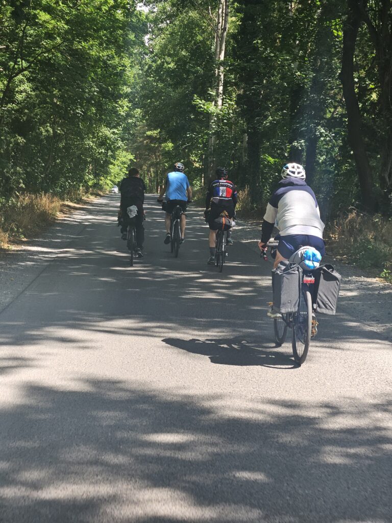 Bikepacking-Gruppe Fahrradfahrer bikepacking-hamburg.de
